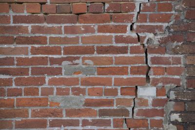 Cracked Mortar Joints